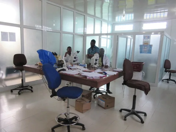 the Main desk in the lab
