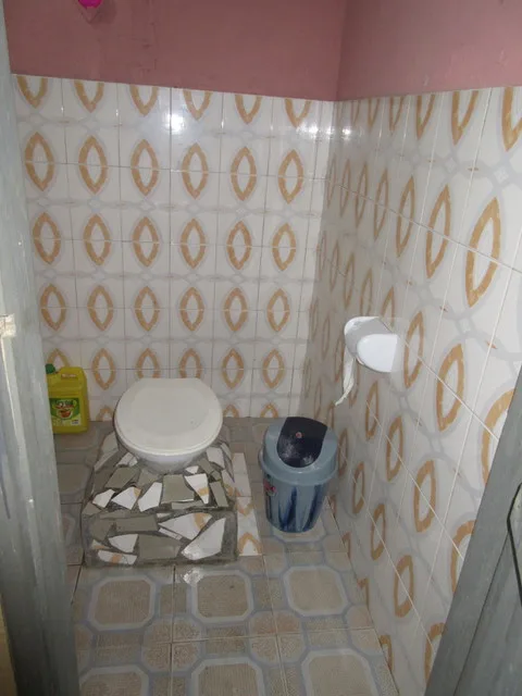 Toilet